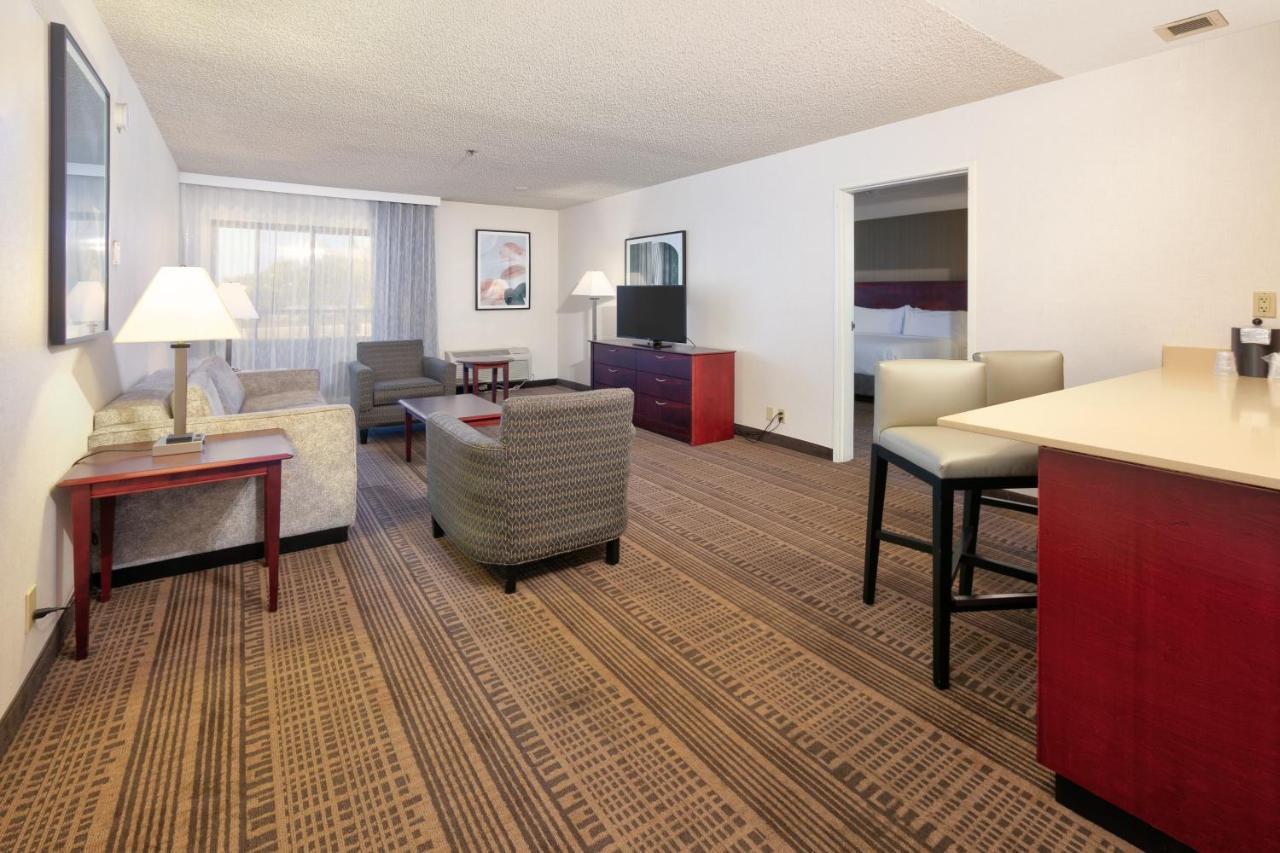 Holiday Inn & Suites Santa Maria By Ihg Екстер'єр фото