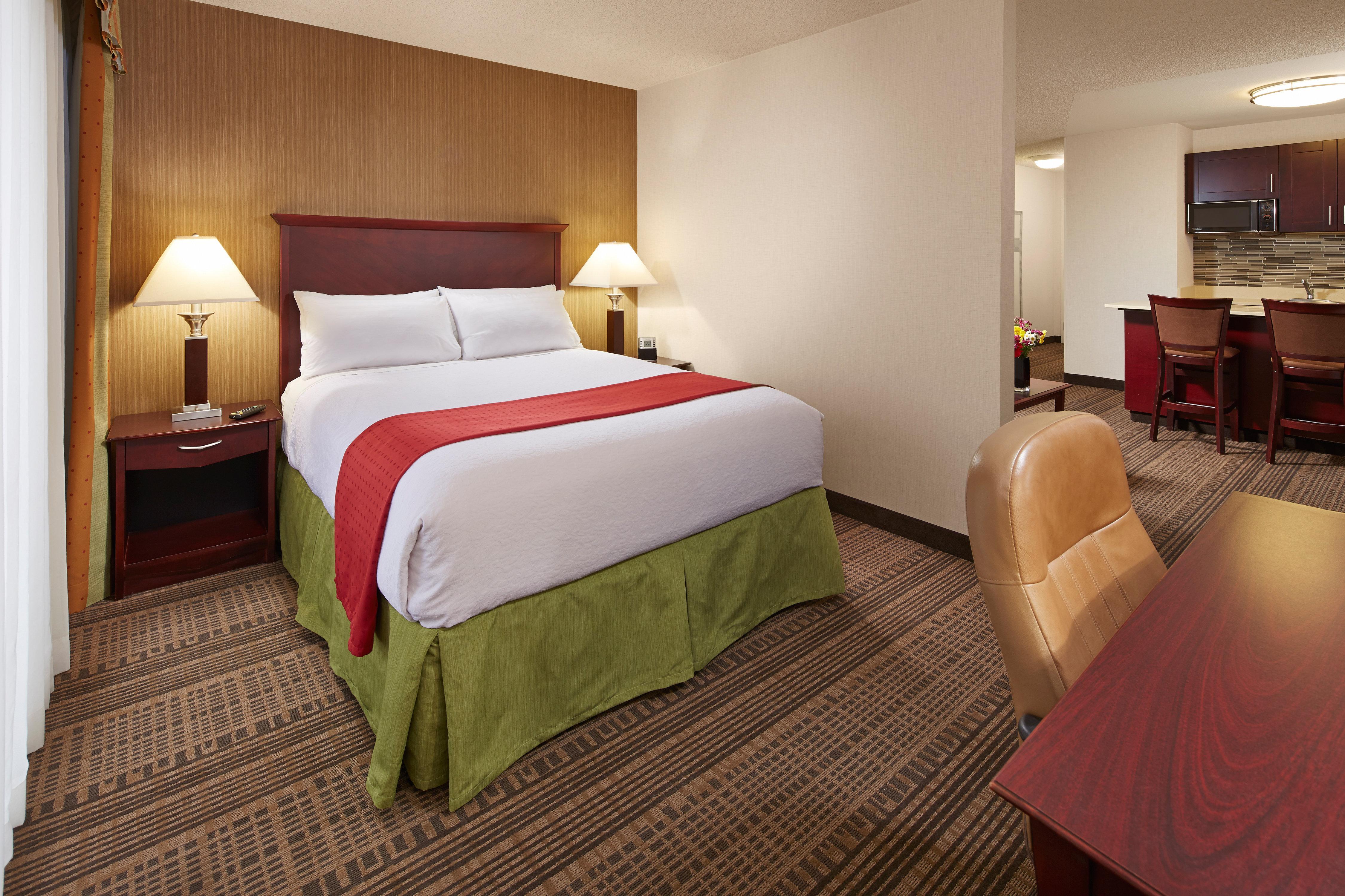 Holiday Inn & Suites Santa Maria By Ihg Екстер'єр фото
